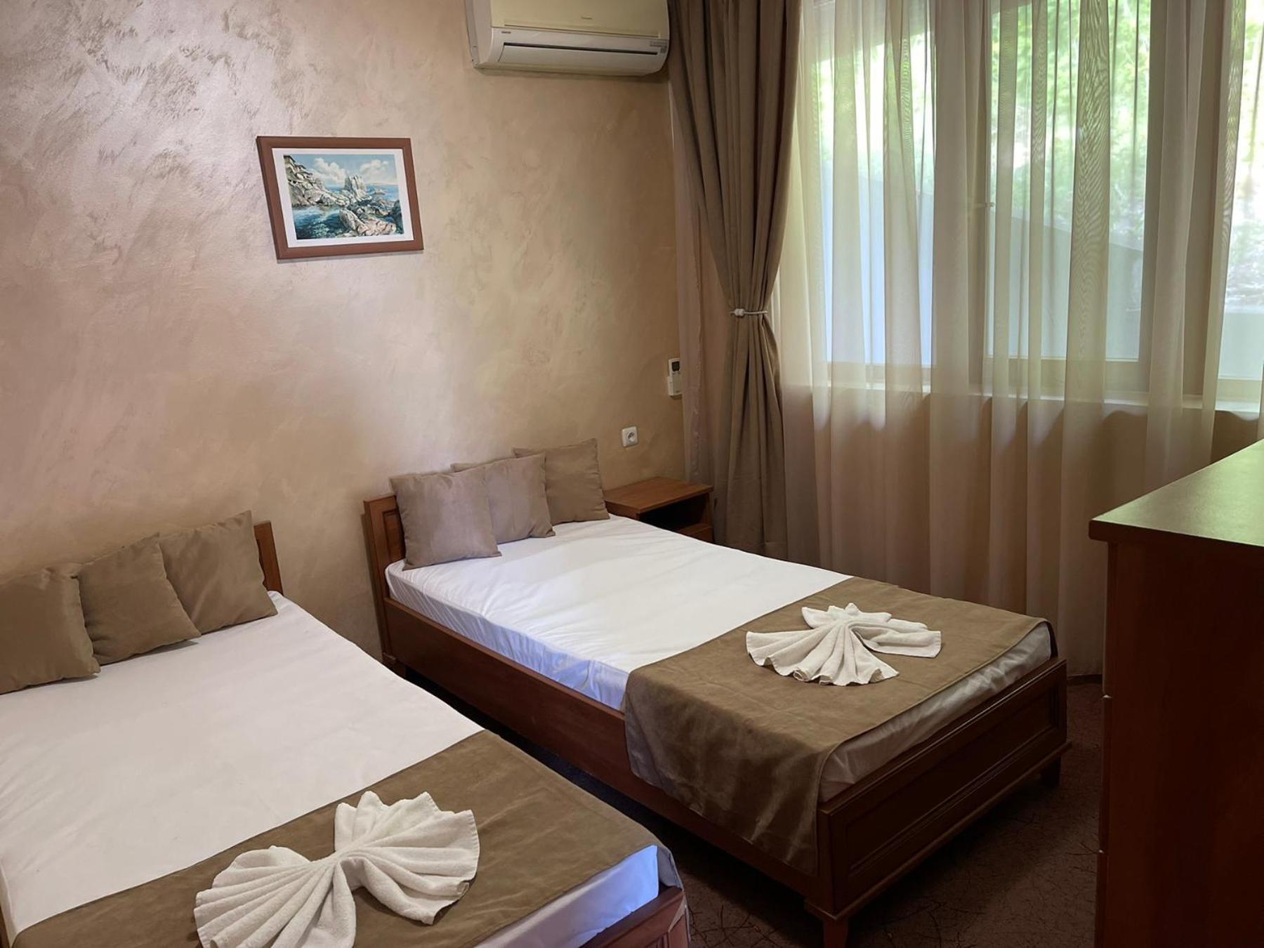 Villa Dechkoni Kavarna Bagian luar foto