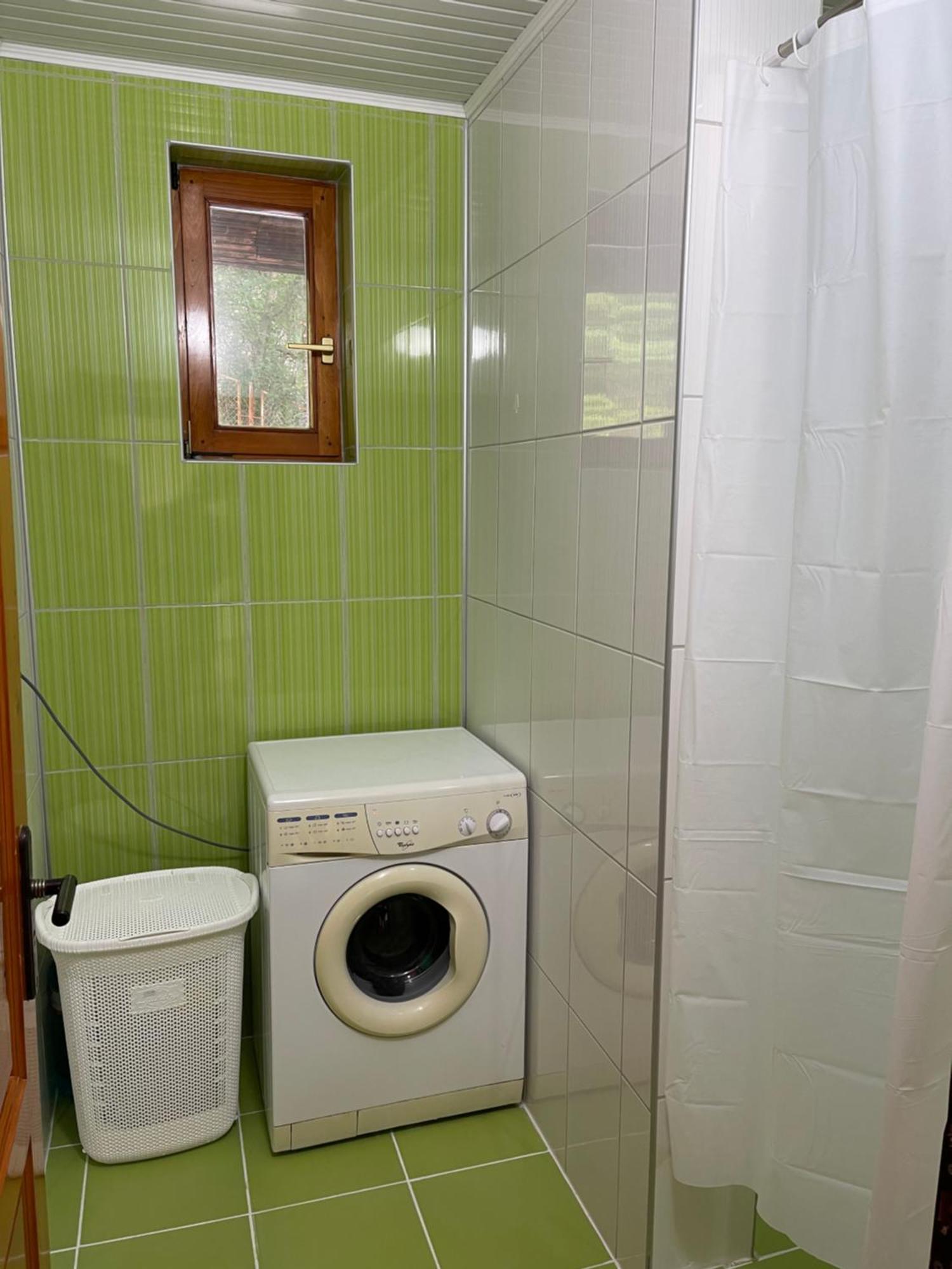 Villa Dechkoni Kavarna Bagian luar foto